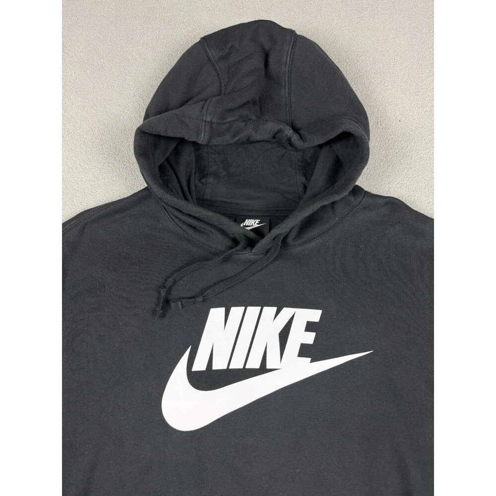 Nike men sportswear